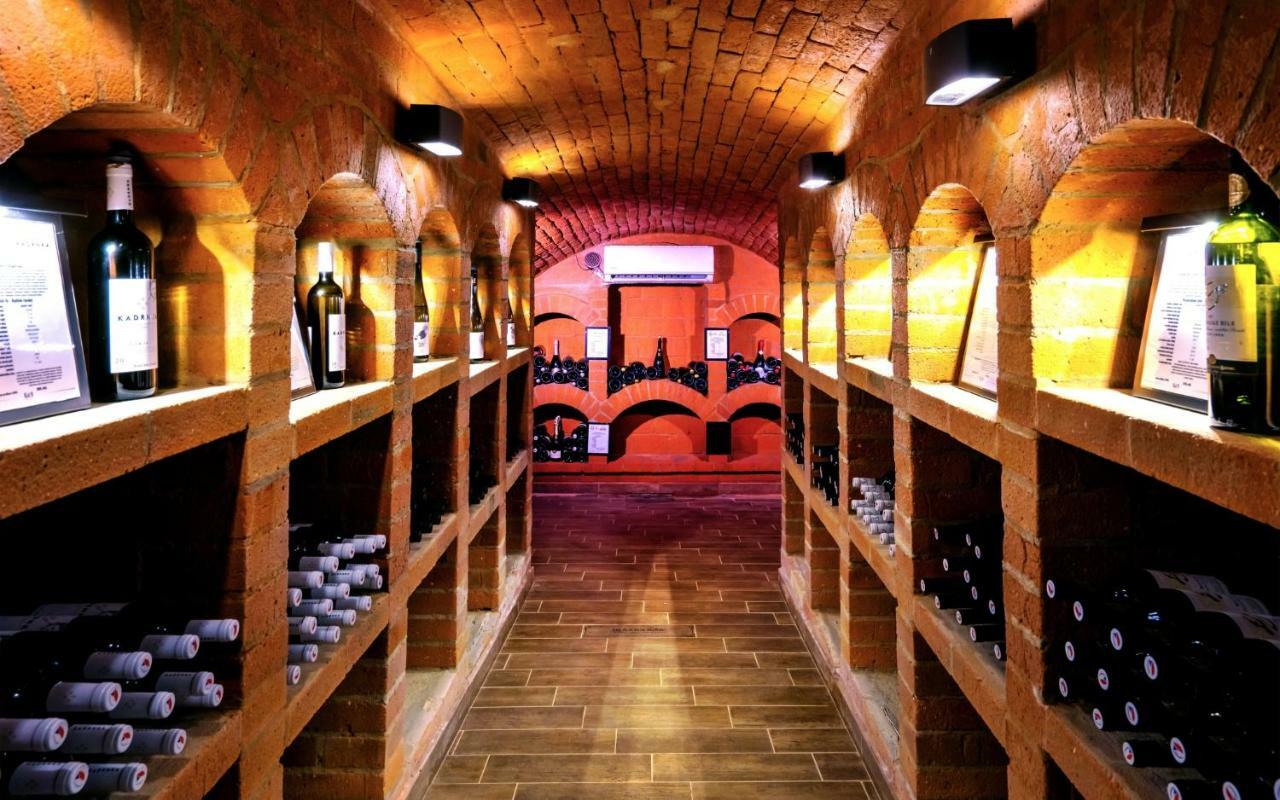 Hotel Lidovy Dum Bzenec Luaran gambar